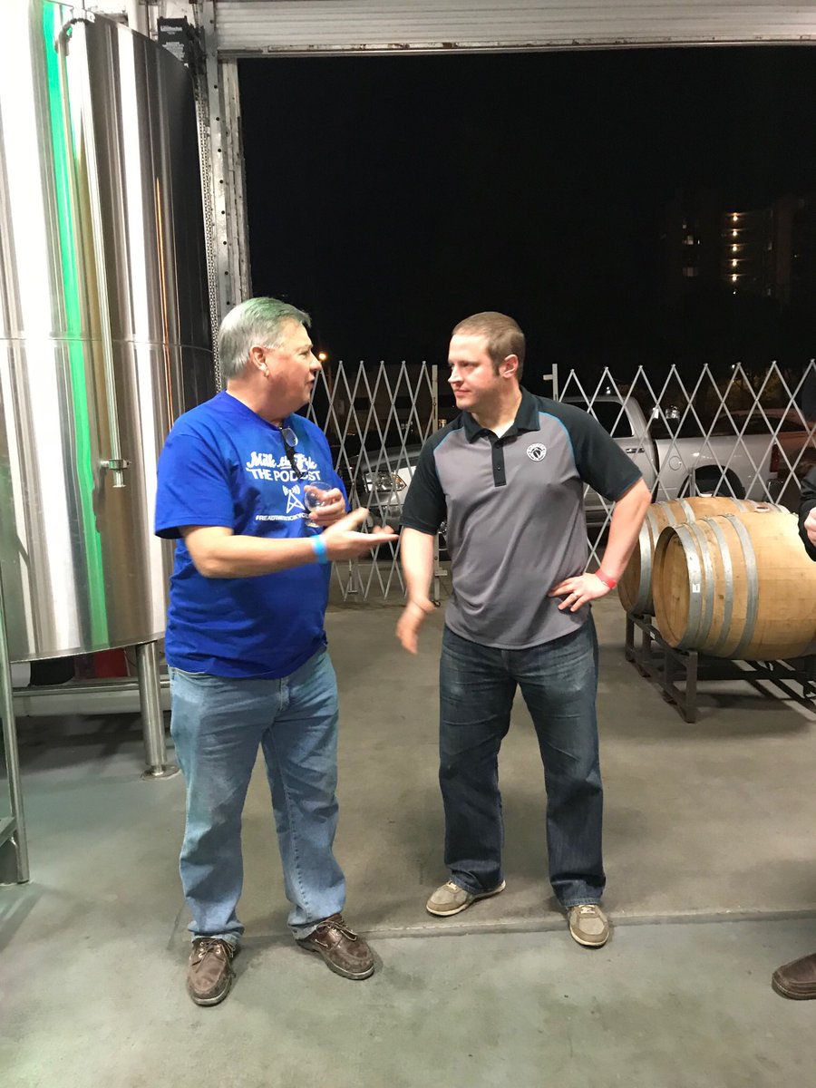 tncraftbeermag's tweet photo. Thank you to @GreenBenchBrew for hosting the Tennessee brewers and TCB at #foederforthought! We had an outstanding time last night. #craftbeer #TNbeer #yazoobrew #embracethefunk #wiseacrebrewing #blackberryfarmbrewery https://t.co/2rmRbjIxUM