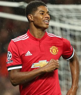 GhettoRadio895's tweet photo. FT : #EPL 
Manchester United 2 - 1 Liverpool 

#Offside #MUNLIV #GGMU #MUFC #LFC
Marcus Rashford ⚽️ ⚽️ https://t.co/vC2GvmvuIq