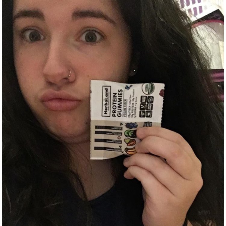 TricinaMorash's tweet photo. These gummies are life. @InfluensterCA @HerbalandGummie #GummiesForLife #BalanceVoxBox #Complimentary https://t.co/IWrED4Neqa