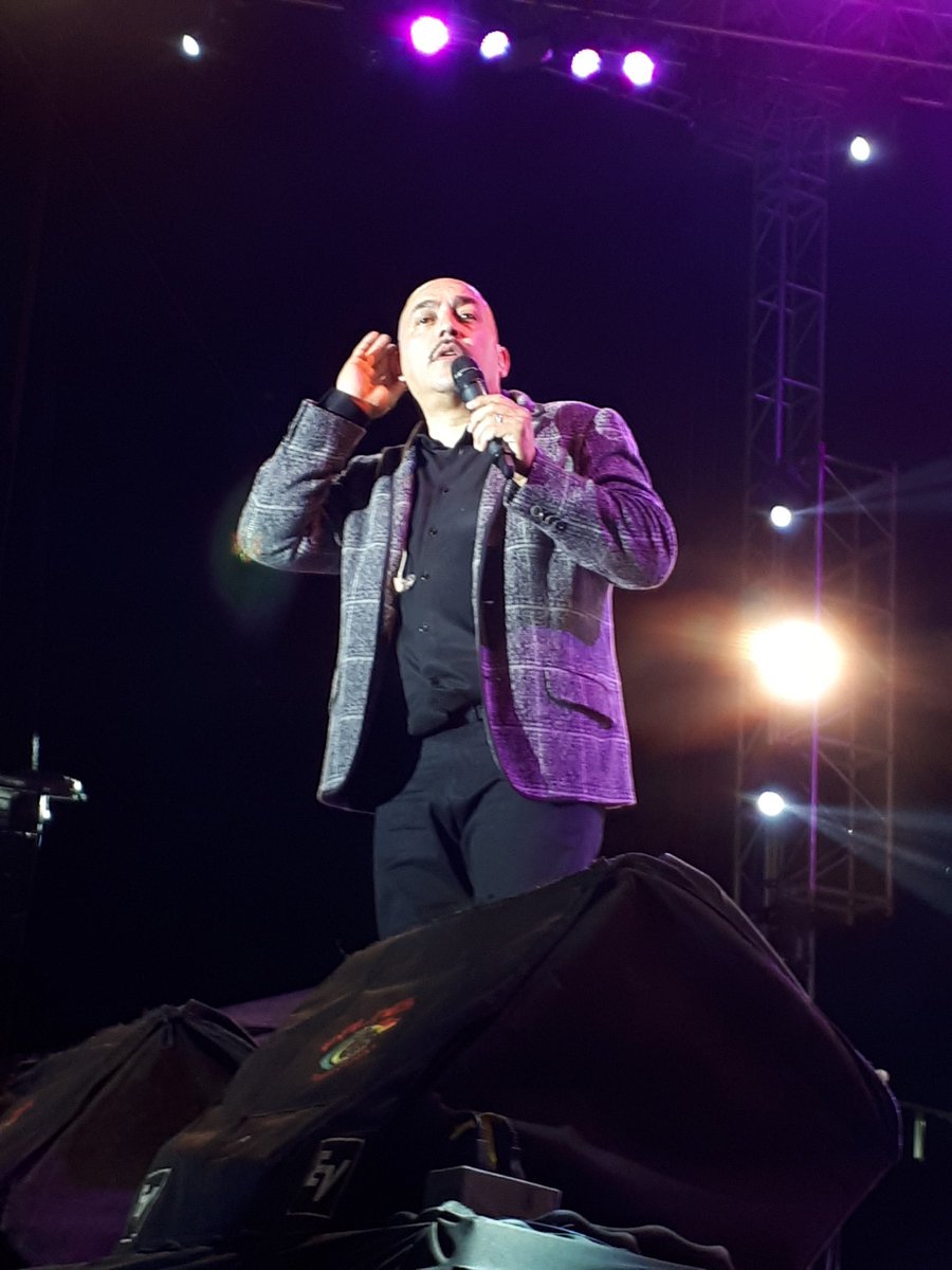 marioluna66's tweet photo. Gracias Concordia Chiapas un éxito la presentación de @LUPILLO8 en la Feria Anual 2018 https://t.co/UOI54TIxTh