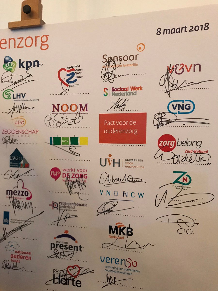 Op initiatief van Minister de Jonge hebben afgelopen donderdag 35 organisaties het Pact voor de Ouderenzorg ondertekend. We zullen er in de uitwerking van de plannen ervoor gaan zorgen dat bewonersinitiatieven meer ruimte en waardering krijgen. #NederlandZorgtVoorElkaar