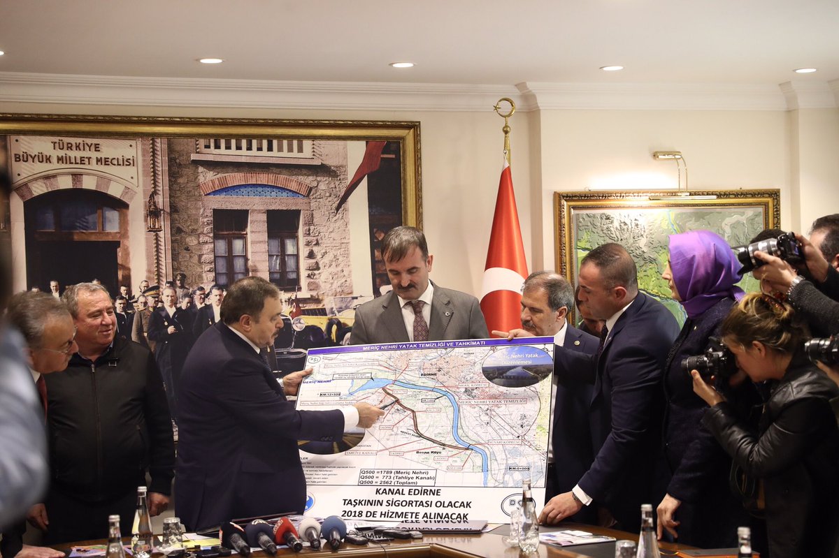 VeyselEroglu's tweet photo. Edirne Valilik ziyaretimizde 20 milyon lira maliyetli 11 yatırım müjdesi açıkladık. https://t.co/BBqTankPAL