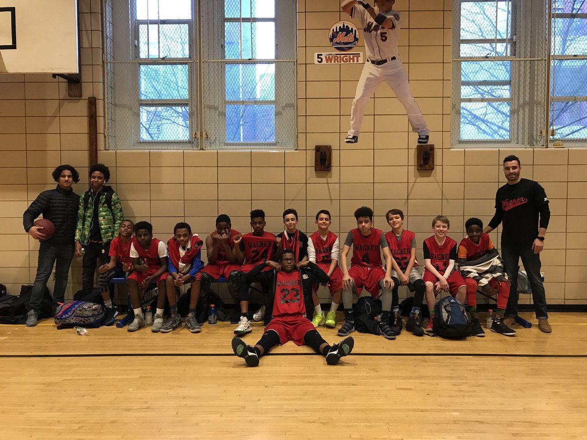 MsFeidenScience's tweet photo. Still NOT over these epic city championship wins! Amazing season-long effort filled with teamwork, encouragement and love for the game #soproud #JVball https://t.co/uF5H1AG8QL