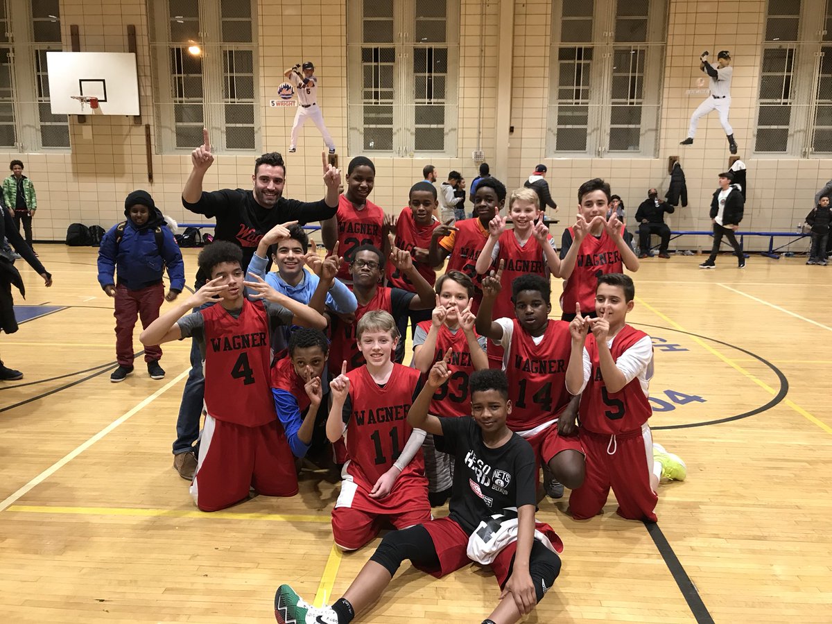 MsFeidenScience's tweet photo. Still NOT over these epic city championship wins! Amazing season-long effort filled with teamwork, encouragement and love for the game #soproud #JVball https://t.co/uF5H1AG8QL
