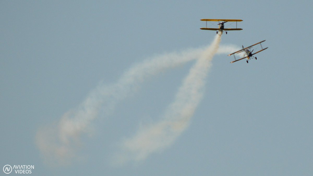 aviation_graz's tweet photo. smoke on
➡ private
✈ Platzer Kiebitz B9 D-MEMF &amp; D-MFRZ
🌍 Airfield Grabersdorf
.
#grabersdorf
.
#platzer #kiebitz #airfest #austria #planespotting #planespotter #avgeek #aviation #planerd #instaplane #iloveplanes #airline #airportclubgraz https://t.co/bNiXHWyjxL