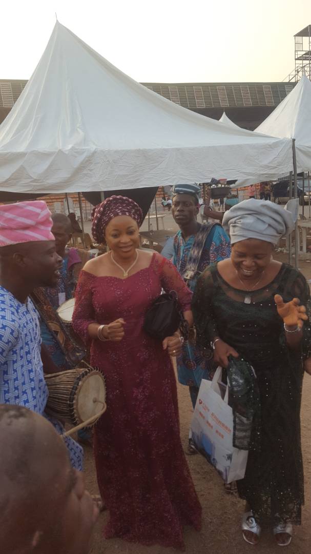 Unilag_Oyo's tweet photo. There is something sensational about the #gangan (traditional talking drum) that connects with your dancing 👠👠

@CCIIBADAN @unilagalumniass
@UnilagOlodo @UnilagGist @UnilagNigeria @educassembly

#IbadanCulturalFestival2018 #ibadan #culture https://t.co/8VuYhryrYc