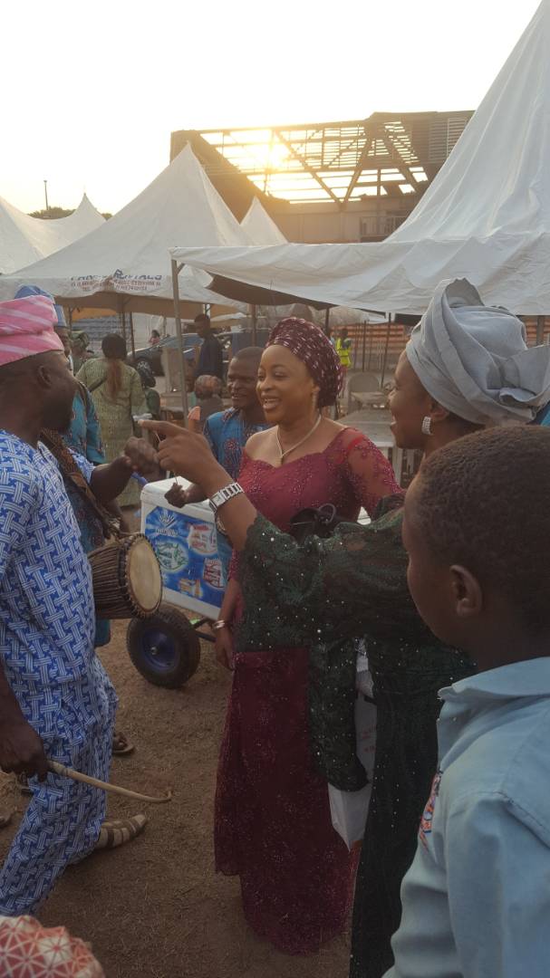 Unilag_Oyo's tweet photo. There is something sensational about the #gangan (traditional talking drum) that connects with your dancing 👠👠

@CCIIBADAN @unilagalumniass
@UnilagOlodo @UnilagGist @UnilagNigeria @educassembly

#IbadanCulturalFestival2018 #ibadan #culture https://t.co/8VuYhryrYc
