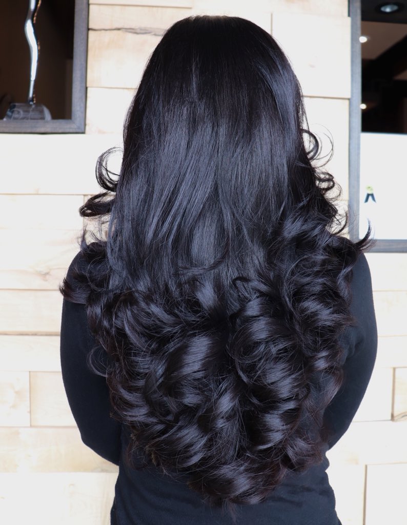 PicasoStudios's tweet photo. Gorgeous Cascading Curls🖤

Cut &amp; BlowDry- Senior Stylist Cathey

Call Us To Book Your Next Appointment!📞
(905)-851-9106

#hairstyles #blackhair #picasostudios #curls https://t.co/SzocZEDCcA