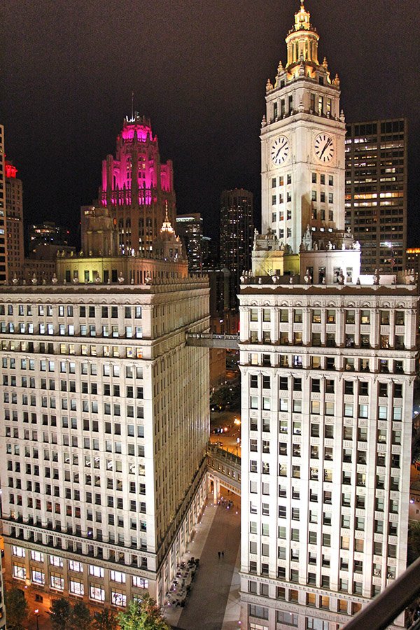 alanxelmundo's tweet photo. ¿Qué tiene Chicago que no tiene Nueva York?

 https://t.co/xFGyj7QX0p https://t.co/U35oucEFaJ