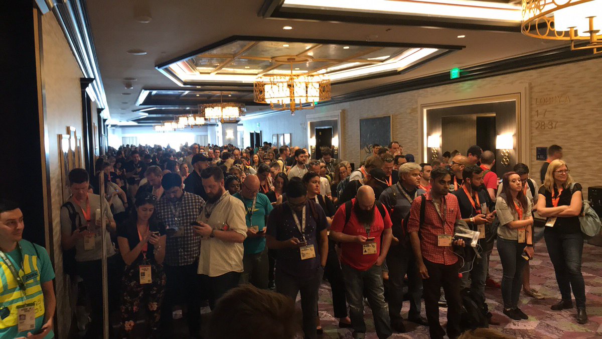 gregintheATL's tweet photo. What I’ve learned @sxsw 2018 so far - pick the two sessions you REALLY want to see each day and show up 1.5  hours early. The line starts back there. https://t.co/LgqKsO1Jwp