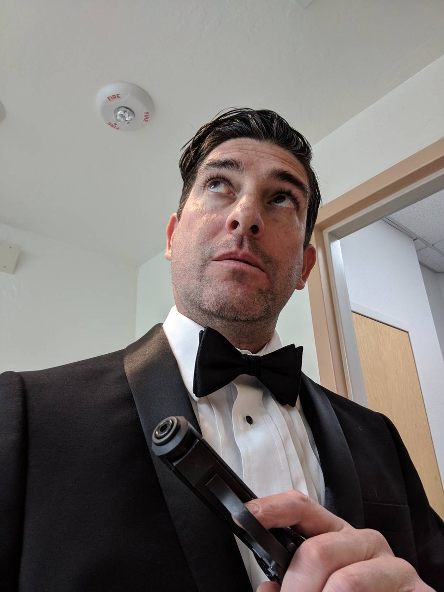RoughchopDickie's tweet photo. Lance Vaughn at your service. #murderinkproductions #phx #live #theater #play #acting #improv #livemorebigger #roughchop https://t.co/QXQLB6cpme