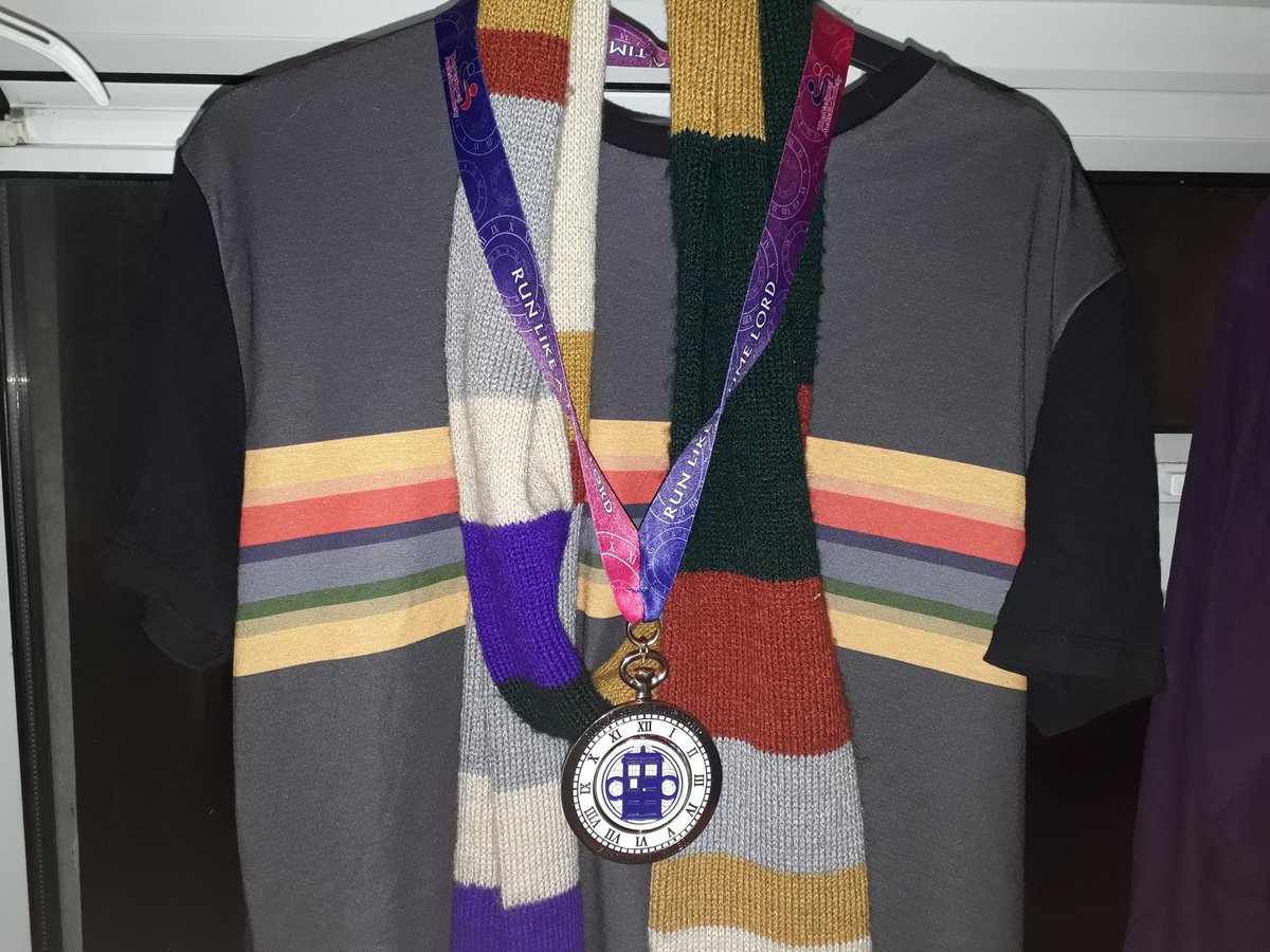 JMFrankland's tweet photo. My needlessly beautiful #RunLikeATimeLord medal arrived today. Have you got yours @scaryclaire? @Autism @VirtualRunnerUK https://t.co/K8iPIsQ9F0