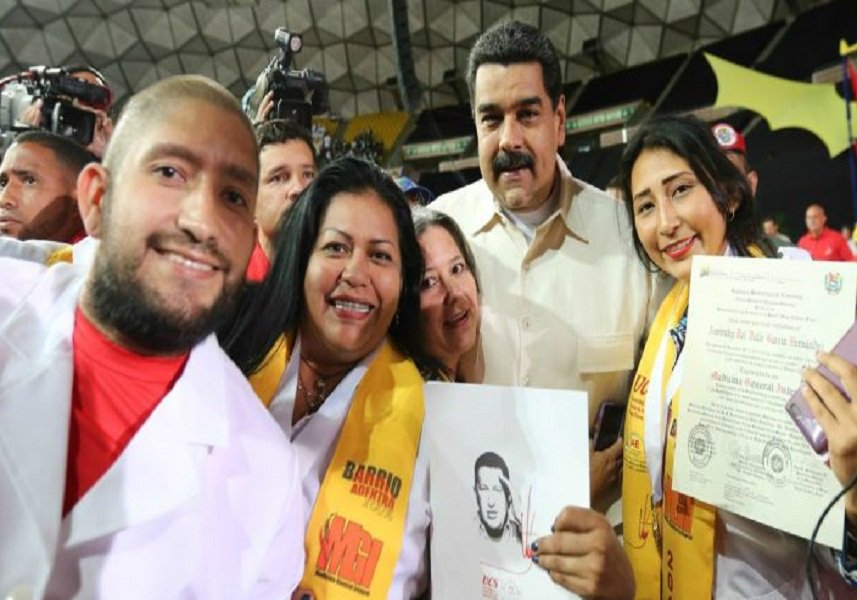 SomosAPCNE09's tweet photo. EFEMÉRIDE | Hoy se celebra en Venezuela el Día Nacional del Médico https://t.co/pU5G47Md9v https://t.co/7OChkpuFVS