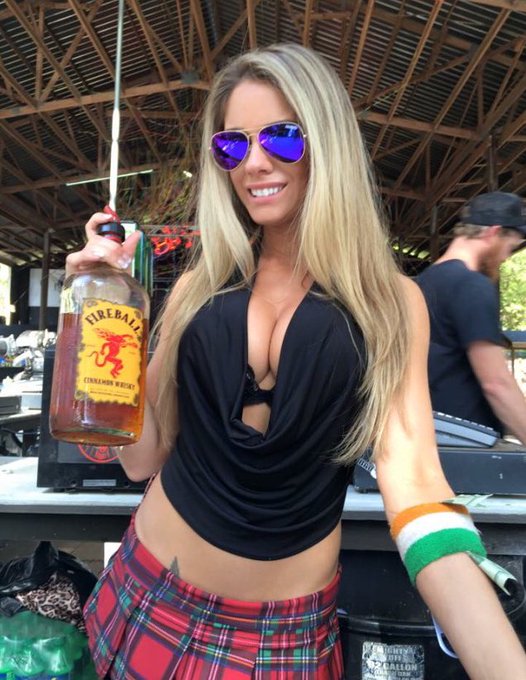 Fireball anyone??? How about a FREE Uncle Kracker concert? He&rsquo;s playing tonight at the Broken Spoke Saloon<a href="/tag/daytona"class="tags"><span>#daytona</span></a><a href="/tag/bikeweek"class="tags"><span>#bikeweek</span></a>