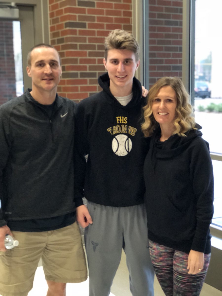 sound_southAS's tweet photo. All in the @FifeHoops family! Last game together with Coach Schelbert, wife Molly and senior son Cooper Schelbert @sound_southAS https://t.co/VlUydp0i6x