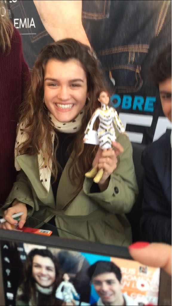 hesyounas's tweet photo. QUE ME MUERO DE AMOR AMIS https://t.co/N88wQLYC6s