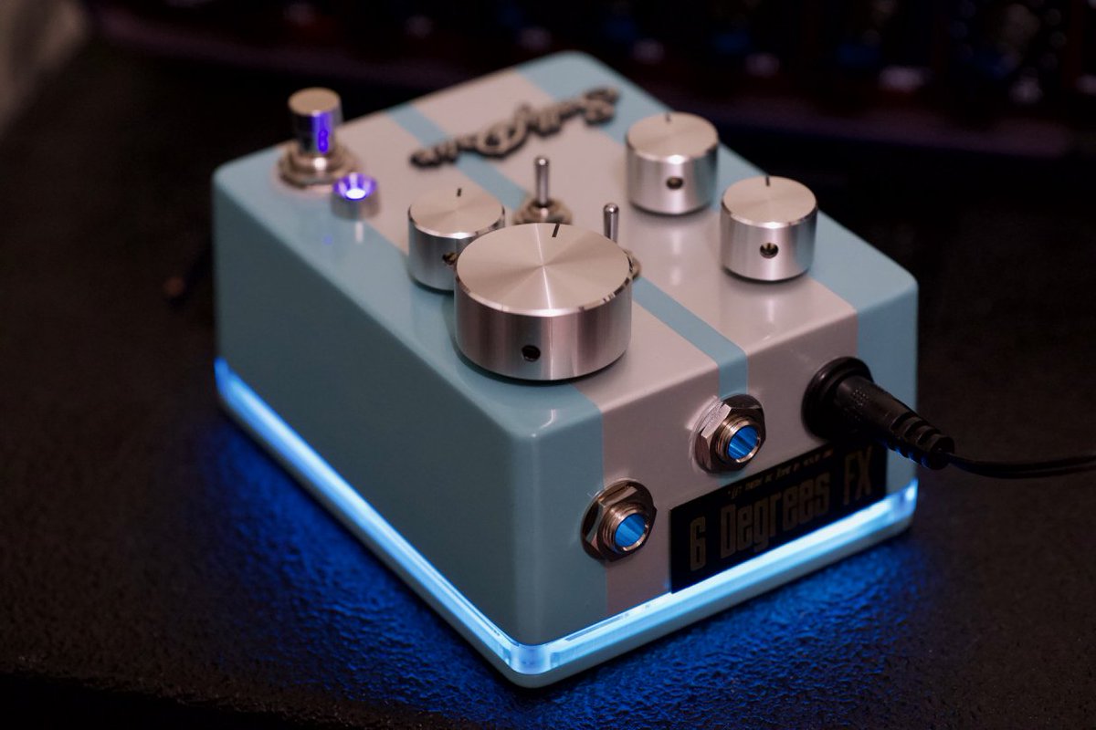 6Degreesfx's tweet photo. Special colour for Sally Drive 5th anniversary model https://t.co/yuN3gi8wCF