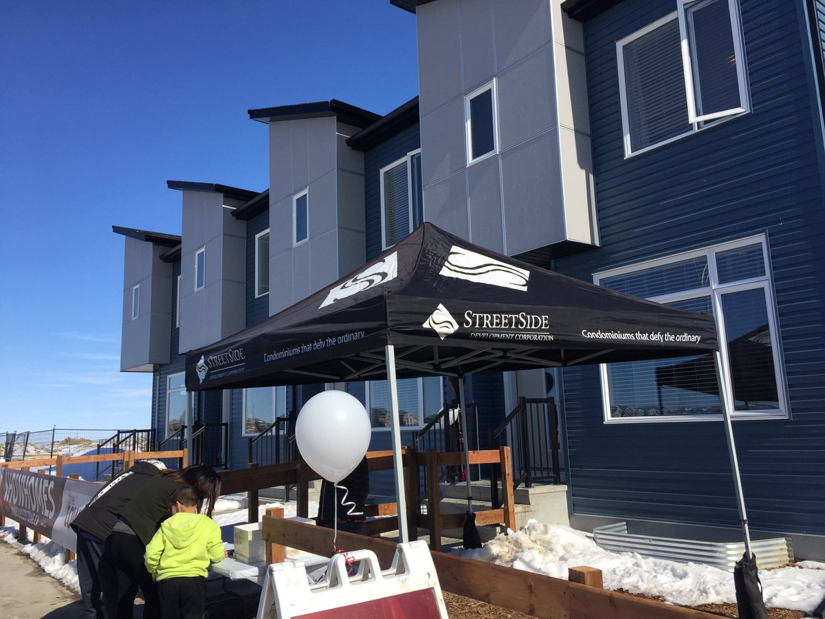 <a href="/StreetsideYYC/">StreetSide Calgary</a> is launching their first no-condo-fee show home in a while at the Townes of Redstone. Not only do they have free curry from <a href="/Kurryup1/">Kurry up</a> but great deals for these townhomes today too!