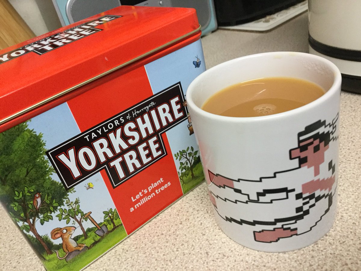 FREEZE64UK's tweet image. Time for high kicking cup of @YorkshireTea 😋☕️ #WayOfTheExplodingFist #commodore64 #c64