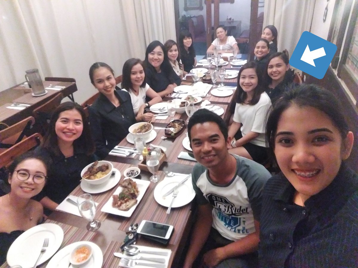 sandreaaaaa's tweet photo. See you soon Danene❤️ #despidida https://t.co/YOCyumvHNG