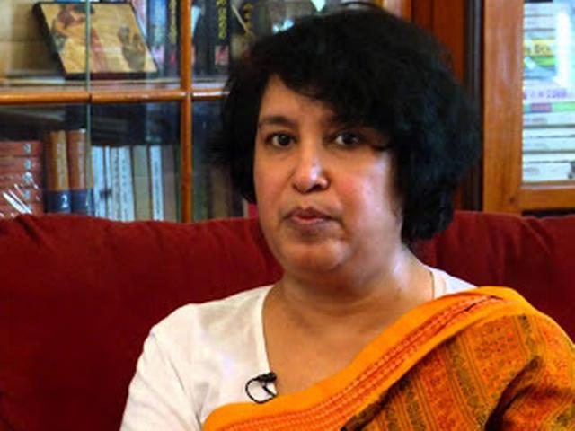 abpanandatv's tweet photo. #TaslimaNasreen #StatueMadness ত্রিপুরায় লেনিনের মূর্তি ভাঙা: মানুষ আবেগ নিয়ন্ত্রণে রাখতে পারছেন না, তবে এটা হওয়া উচিত নয়, মন্তব্য তসলিমার https://t.co/9XxyRvWY4c https://t.co/O2YTUpuUpC