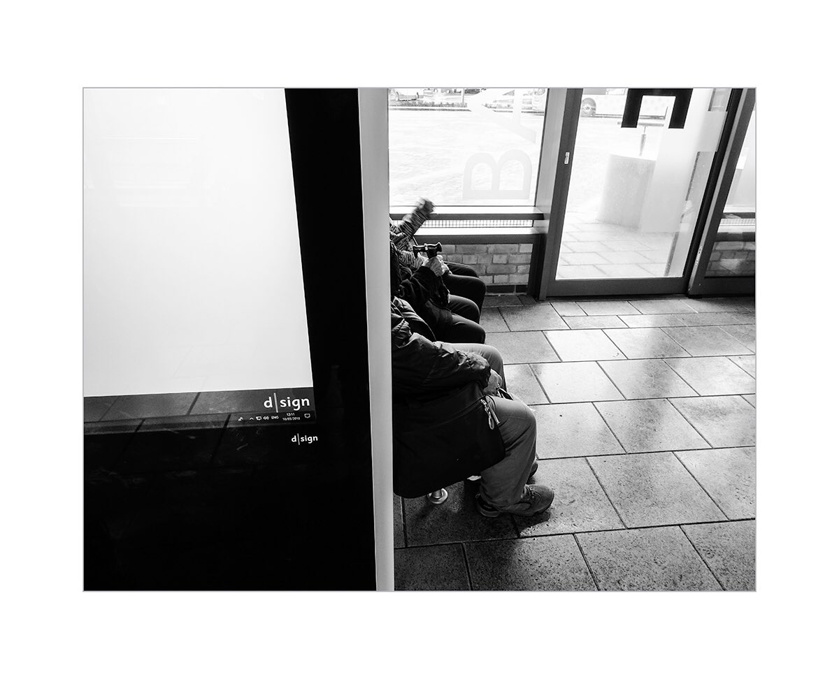 v70pdbarton's tweet photo. #PDBarton Lincoln bus station https://t.co/PquJwPZdk9