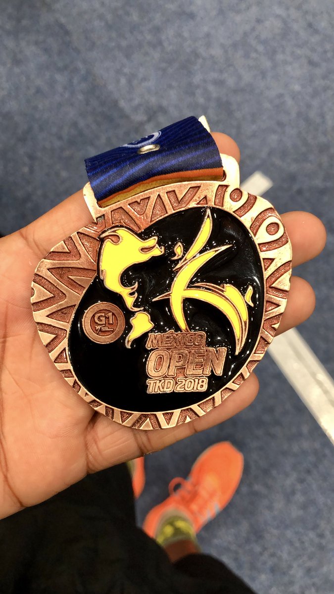 elvisbarbosa66's tweet photo. My FridayβπΎ
BRONZE in MΓXICO Open 2018π₯
After 4 fights and rank #2.ππ―
Lost in semifinals in the last seconds 13-11.
Next time ππ₯π
Gracias a todos los que siempre me apoyan. #Taekwondo #goals18_20 #MexicoOpen18 #firstcompetitionoftheyear #BAQ18ππ #EquipoPurπ΅π· https://t.co/E9OPGvhxA6