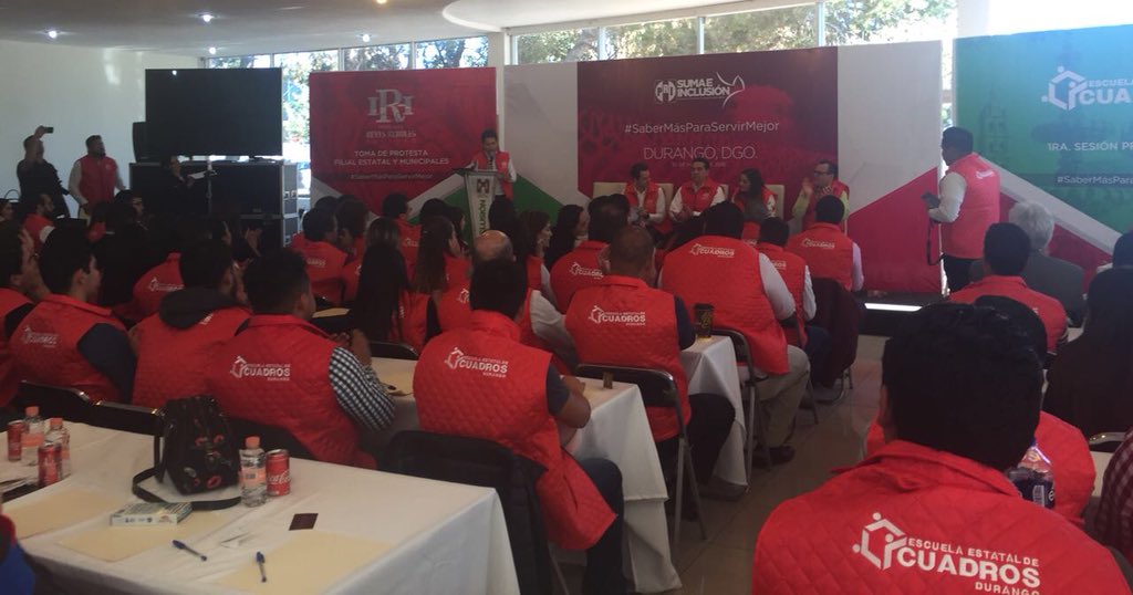 AlyGamboa's tweet photo. Damos inicio a la primera sesión presencial de la @EECDgo @IRHDGO @chuycabrales @Zurita_ @EnriqueBenitezO @CDE_PRI_Durango https://t.co/jXiwyqOyJd