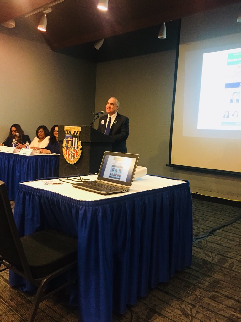 JonDoris1's tweet photo. Great #mwbe panel discussion on reauthorization of state 15A MWBE law at #somos2018 in Albany NY. @AMBichotte @JSandersNYC @NYSComptroller https://t.co/1i95N8zLDI