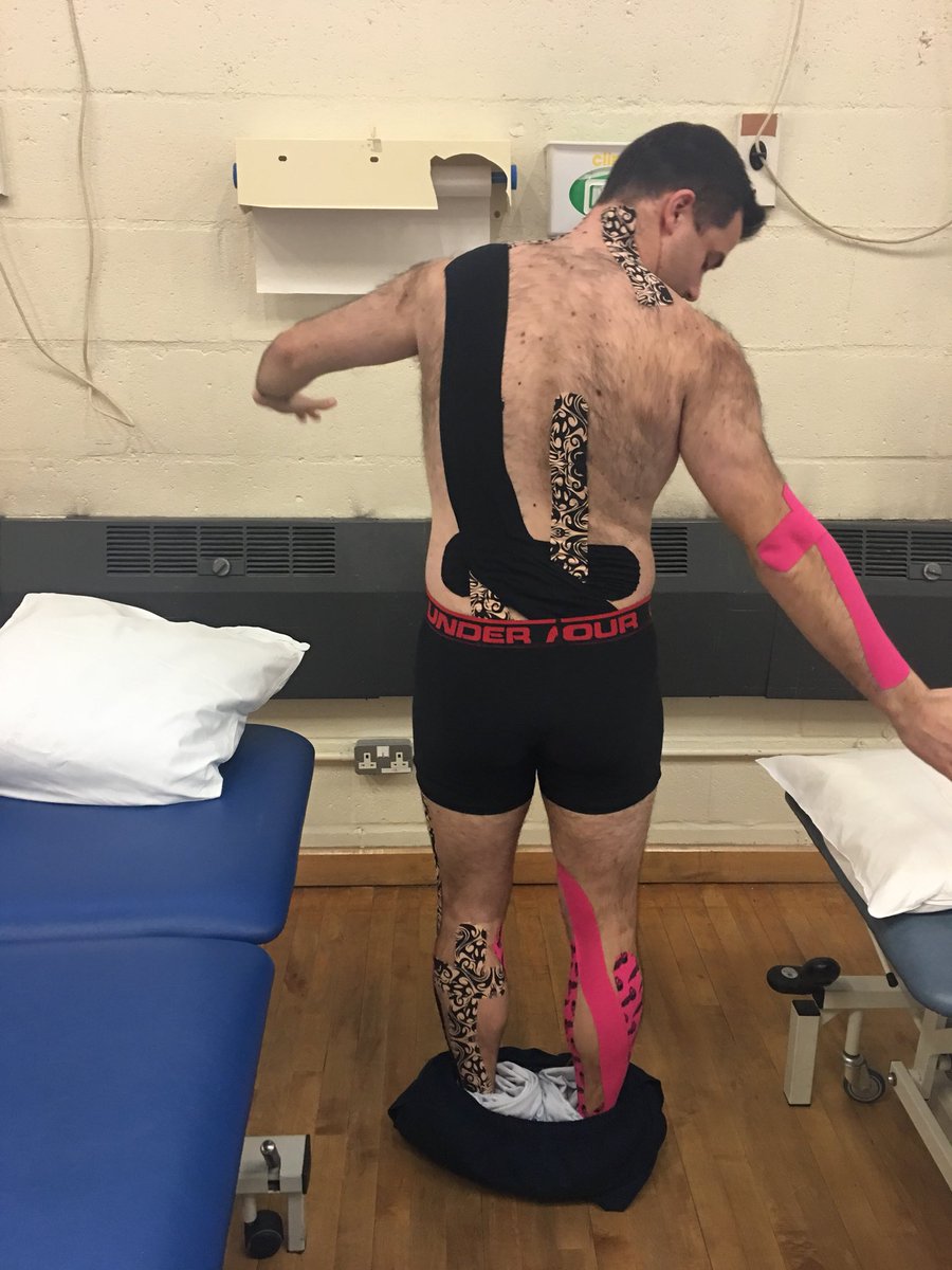 moveique's tweet photo. Hmmm do I have enough @rocktapeuk on? Loving FMT1 with @RockDocRob #OBTUK #RockTape #rocktapeuk #tapingmovement https://t.co/GLFYvxcm4d
