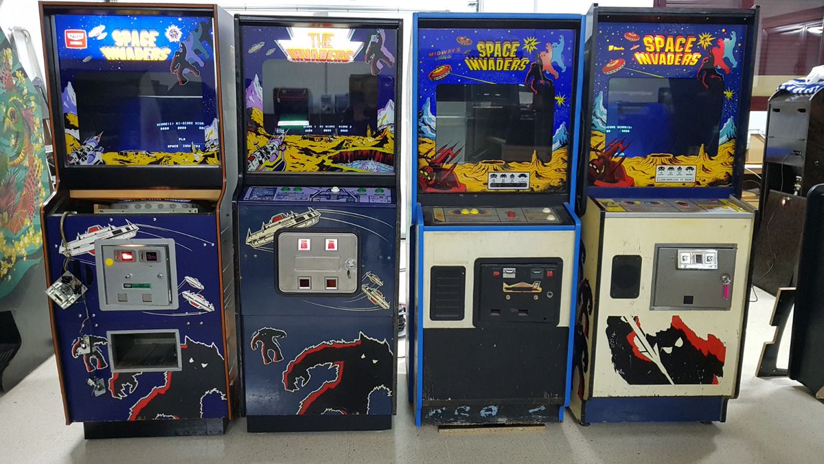 ArcadeSegovia's tweet photo. @ArcadeSegovia sufre una invasión. Necesitamos buenos pilotos. https://t.co/roiwokoQGY