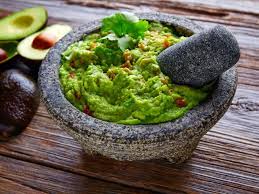 SusannaLo's tweet photo. #SaturdayMorning is a great day to be a grown up 'cause you can decide to eat just #guacamole for breakfast and no one can tell you NO! https://t.co/AaMTUpiV7v