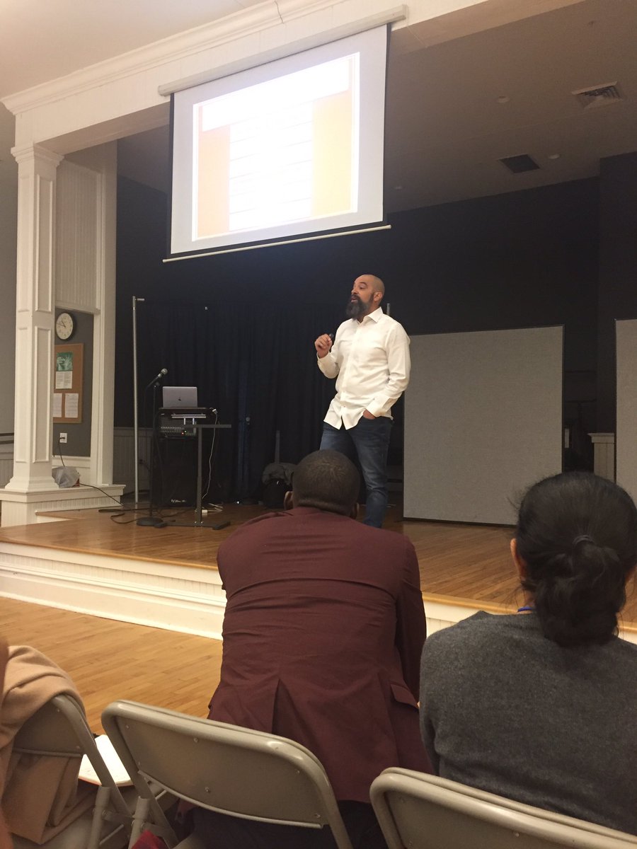 collective_enc's tweet photo. The most successful students self-actualize! Can't self actualize consistently if u don't love yourself! #CollectiveLiberation2018 https://t.co/bLePIKlqTT