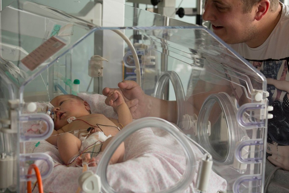 Dads, partners and grandparents! Help empower parents with your experience of being involved with your baby's care on the unit. We're creating new support information for parents and would like to include your experiences. Take our survey at surveymonkey.co.uk/r/Bliss_info_f…