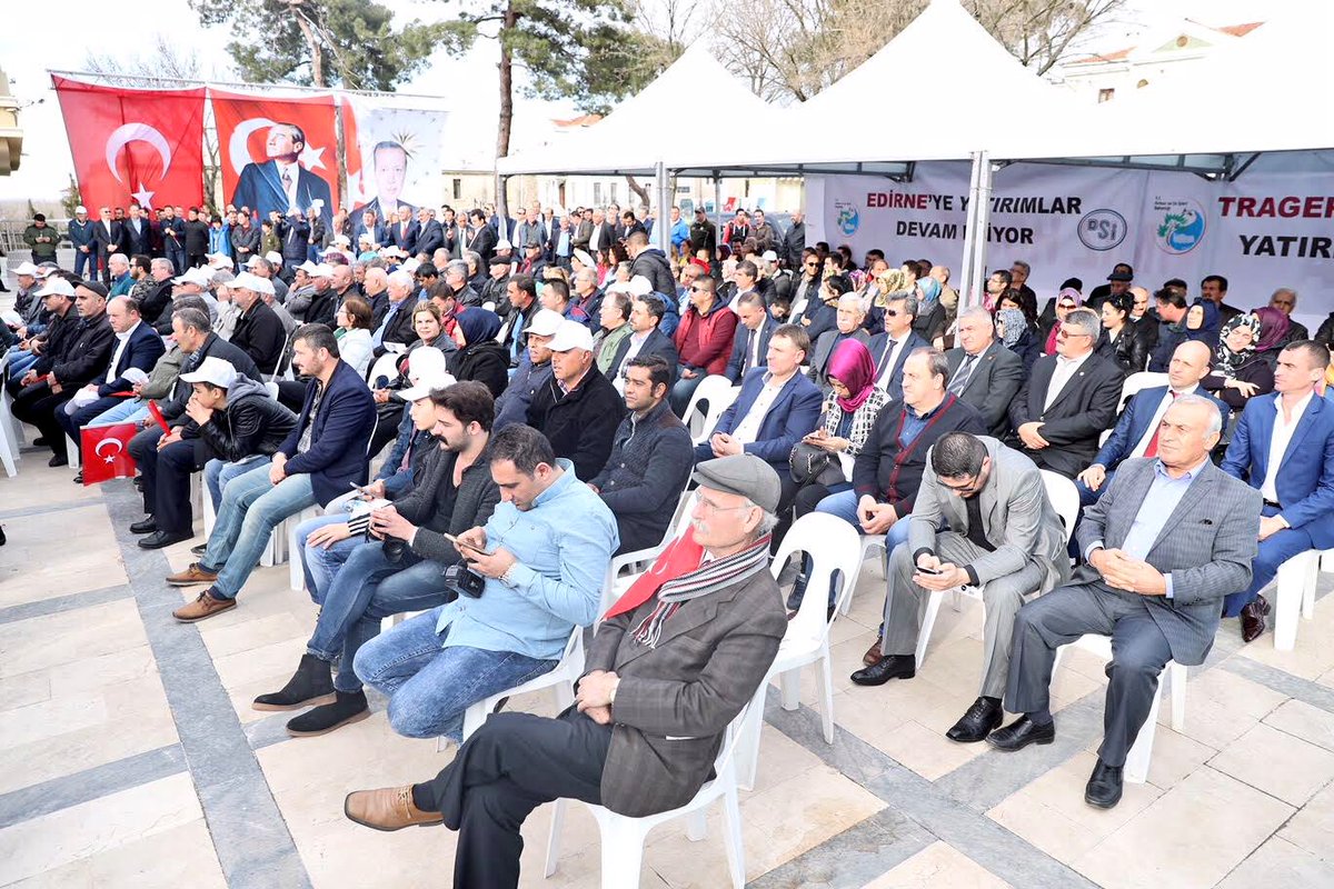 VeyselEroglu's tweet photo. #Edirne’de 60 milyon lira maliyetli 4 yatırım ve eserin temelini attık. 

Bu tesislerle Edirne’de,

✔️1 milyon 359 bin metreküp su depolanacak. 

✔️3.920 dekar zirai arazi suya kavuşacak. 

✔️Taşkın anında ulaşımın aksamaması sağlanarak, taşkın zararlarının önüne geçilecek. https://t.co/2TtEfmVykS