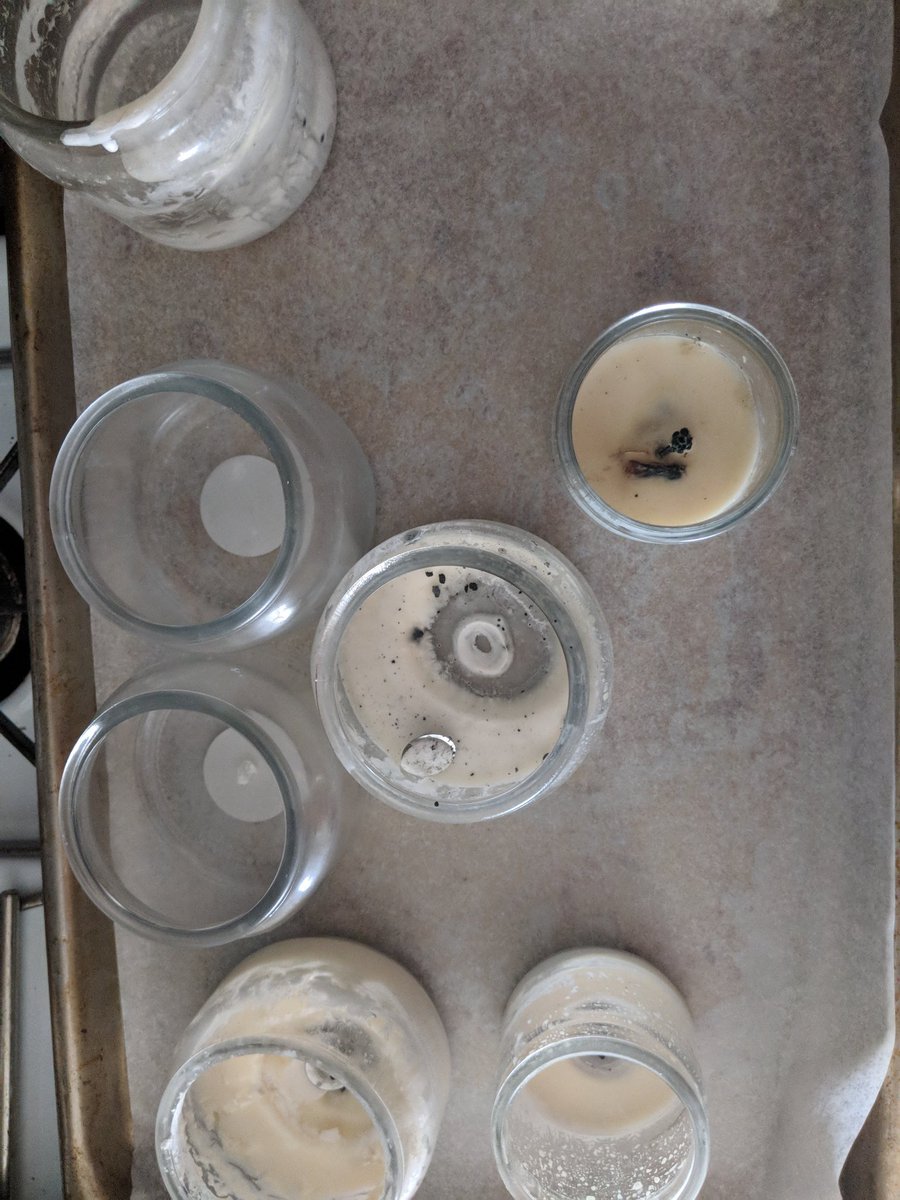 RaKaElements's tweet photo. Cleaning out used #candlejars to be #repurposed for future customers. #RaKaLove #resuse #soycandles #RaKaisback #soyisbetterthanparaffin https://t.co/S7Ll4oyoyc