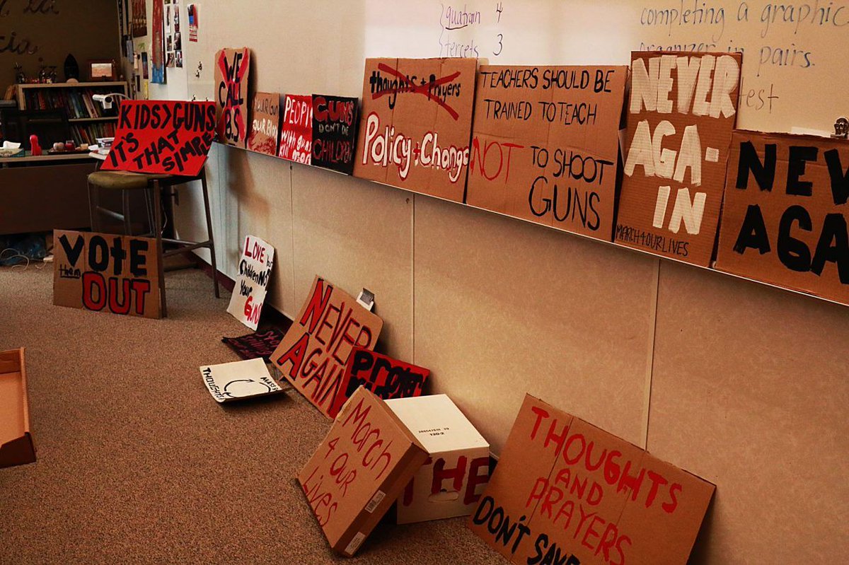parkcityagent's tweet photo. Proud of our #ParkCity students for planning this walkout next week. Hopefully, the politicians who are supposed to represent them listen. via @Parkrecord #LifeElevated #GunRegulation https://t.co/WYQ1a6wgaU