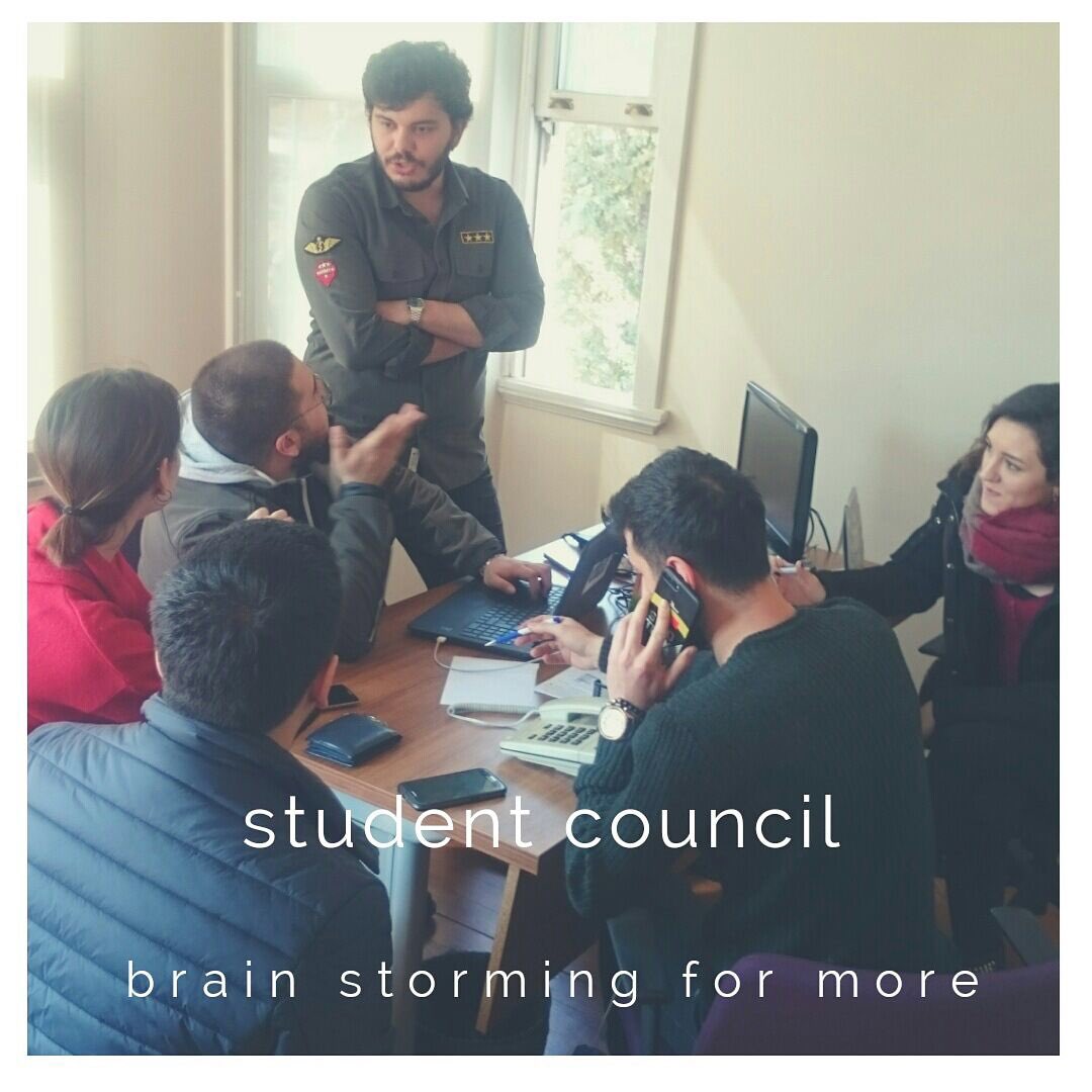 Konsey toplantıları, fikir alışverişleri ve çok daha fazlası! #khasstudentcouncil