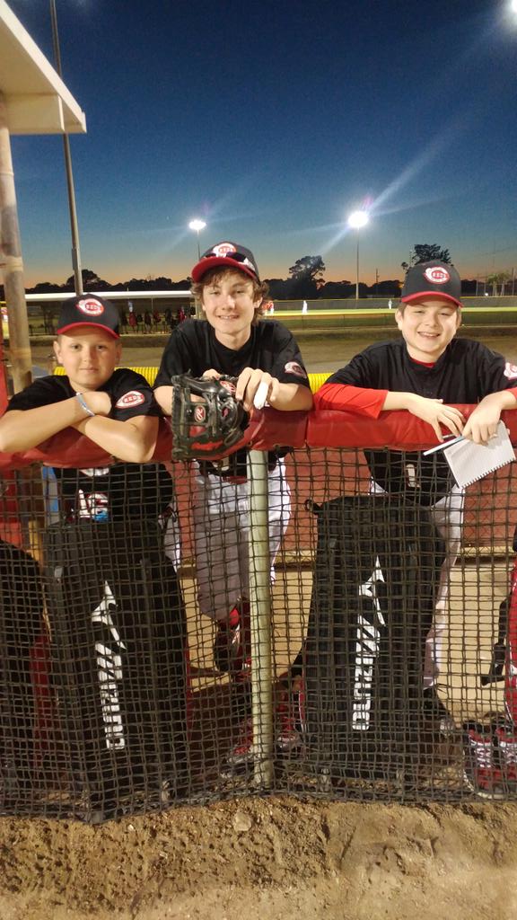 Ontario_Reds's tweet photo. So it begins.1st game under the lights #floridaspringtraining @VisitStLucie @fortpierce  @lehr997 @SLanders_Fenn https://t.co/dkAvuSYC3n