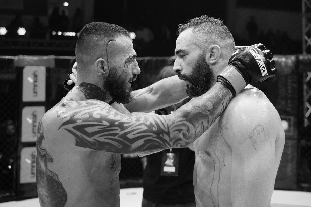 bravemmaf's tweet photo. #RESPECT☝🏼#BraveCF10 https://t.co/eY7HUKij4u