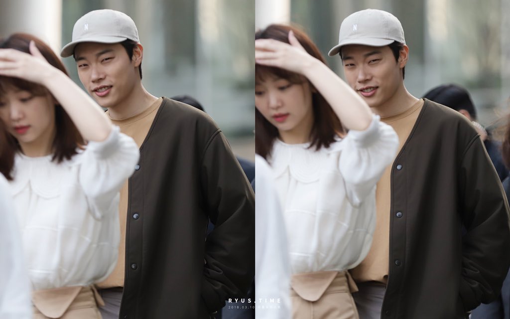 봄날의 재하🌼

cfile2.uf.tistory.com/image/99F58B36…

#류준열 #ryujunyeol #리틀포레스트 #리틀포레스트무대인사