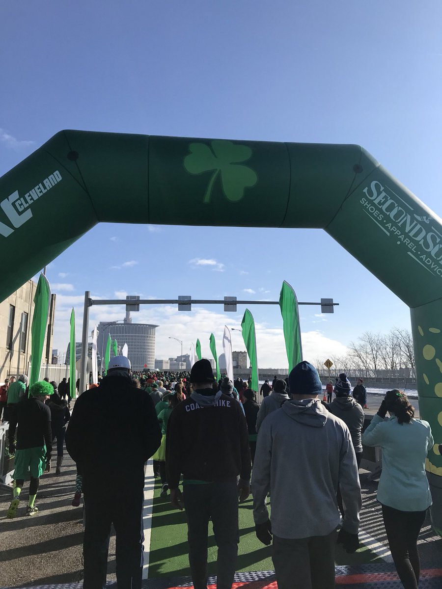 arradler's tweet photo. great morning for a run and for @stmalachiparish nice job @2ndsolelkwd and @TalanProducts for sponsoring #teamtalan https://t.co/BoaFey7Mmv