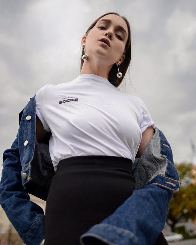 NEOandLIME's tweet photo. One of my all time favorites... #photooftheday #denimaddicted #denimjacket #tricoulinteligentdunia #fashionphotography #fashioneditorial #igers #streetstyle #styleblogger #igersromania #instastyle #styleinspo https://t.co/CYpcY5onpP https://t.co/ukwFgoNsyb