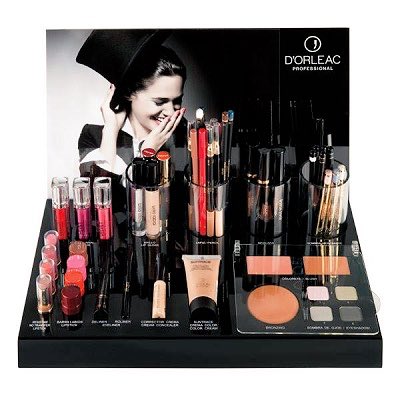 D'Orleac ofrece productos de maquillaje profesional así como productos de manicura como esmaltes, decoración y accesorios, productos depilatorios y mucho más... 
Cada día uso sus productos y son excelentes!
Hoy en #WapapopValencia @dorleacmakeup 👏🏻👏🏻