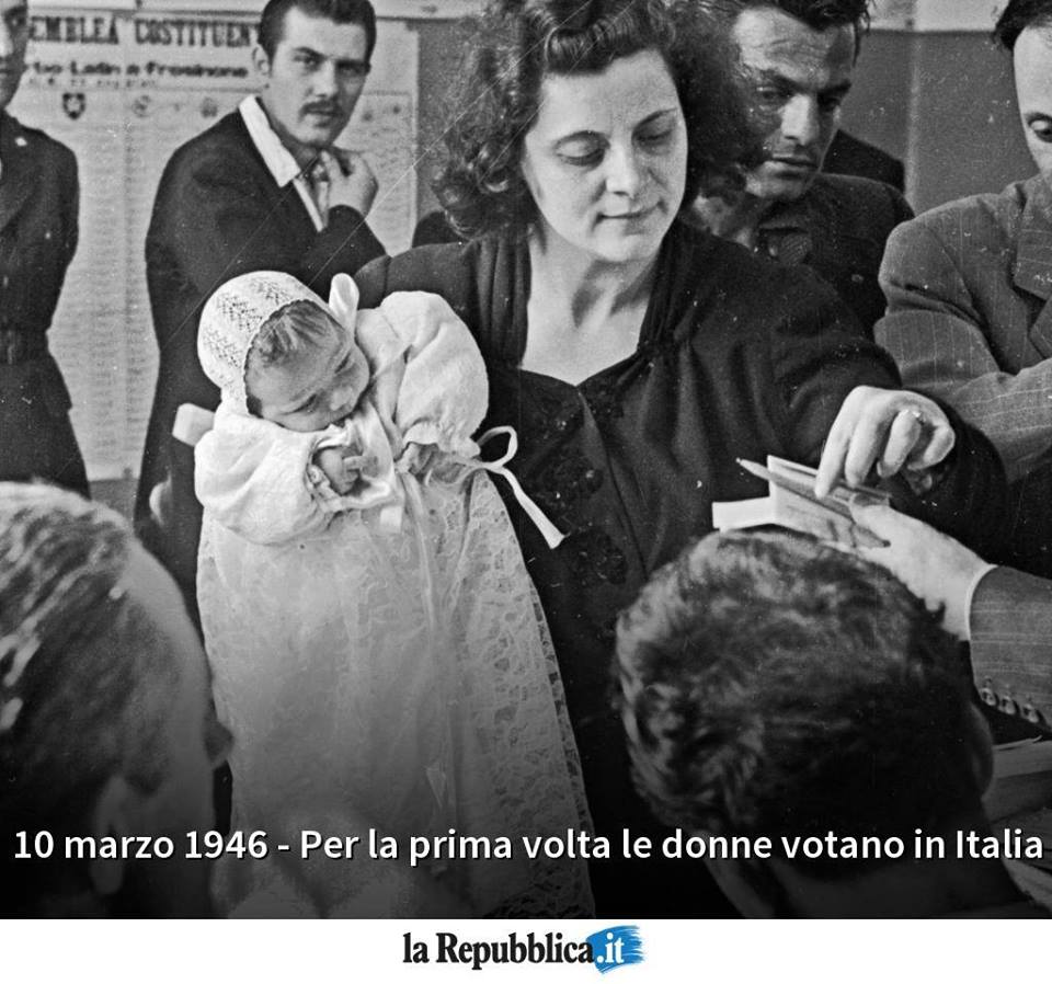 repubblica's tweet photo. 10 marzo 1946 - Per la prima volta in Italia le donne possono partecipare al voto per eleggere le nuove amministrazioni comunali dopo la caduta del fascismo #AccaddeOggi https://t.co/Ec8GFu9HIk