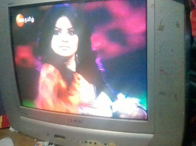 MathiSneha_BE's tweet photo. Now I'm Watching My Beautiful @actress_Sneha Akka Program #DJD2 ..πΊπΊπΊ
This week round super..different round..πππ
πToday My Suha Akka Dance is Awesome..πππππ
Apram Ur Orange with Black Colour Saree is Nice Akka..π
You always Very Pretty Akka..πππ https://t.co/sYFRp7P0ki