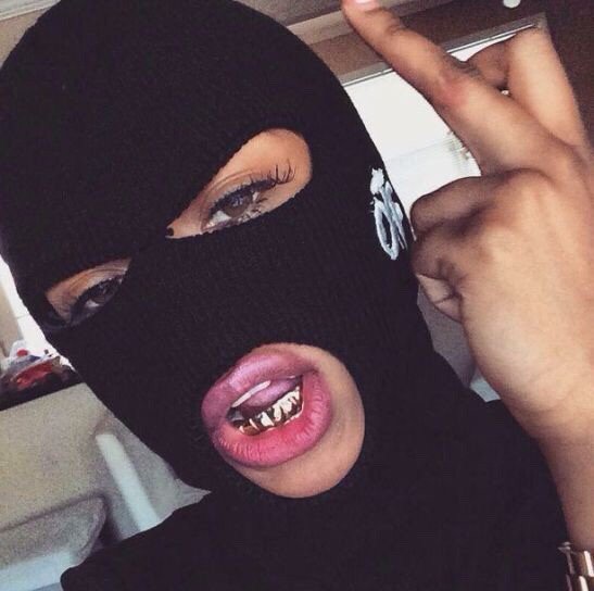 mouthpisegrillz's tweet photo. Ladies!!! The summer is coming let’s get ready to be drowning in #gou #goldplug #hiphop #jewelrydesign #gold #mouthpisegrillz #igaddict #fortworth #texas #swag #jewelrygram #follow #fwmyouknowigotit #jewelrylover #grillz #jewelrydesigner #motivation #advertising #entrepreneur https://t.co/wtWkHDMWPa