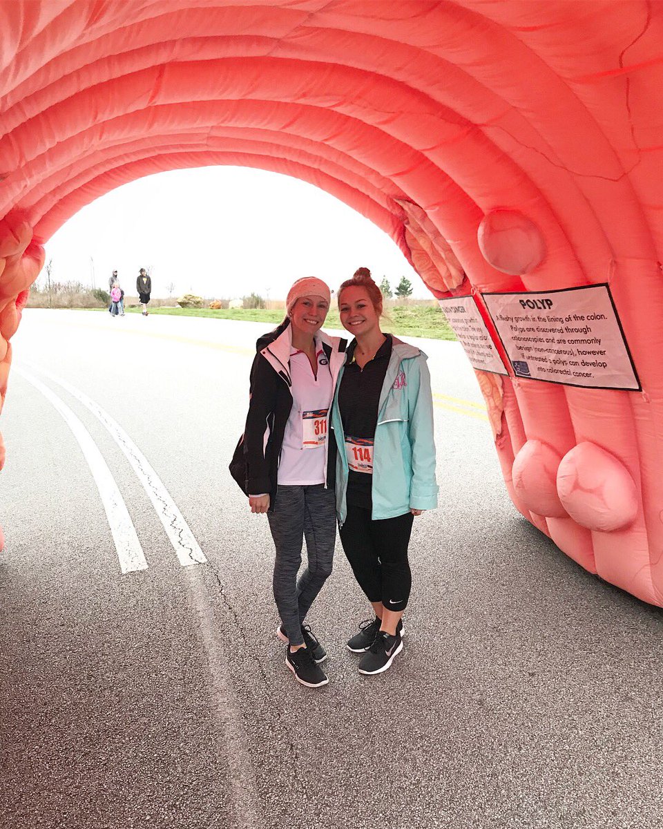 sammiejane_97's tweet photo. ran a 5k this morning!! 🏅#coloncancerawarenes https://t.co/g6msYUbZey