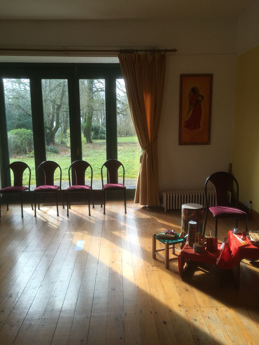 #Playback space warm and welcoming inviting the players to take up their chairs. <a href="/LondonPlayback/">London Playback</a> <a href="/SWPlaybackThtre/">Playback Theatre SW</a>