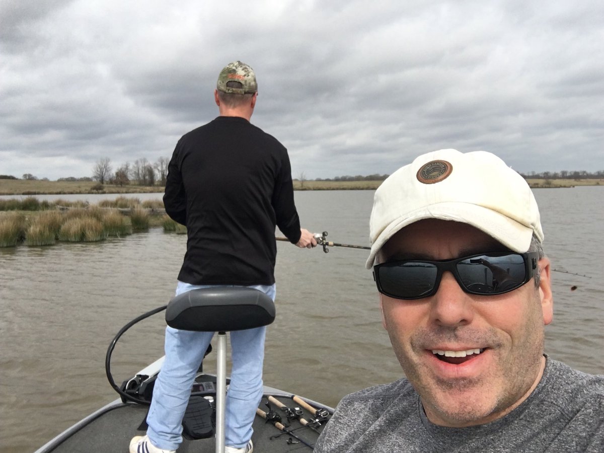 gallaghermike's tweet photo. On the water 10:00 am #chasing90 #bassfishing #texasswing https://t.co/LETw1fmq6Z